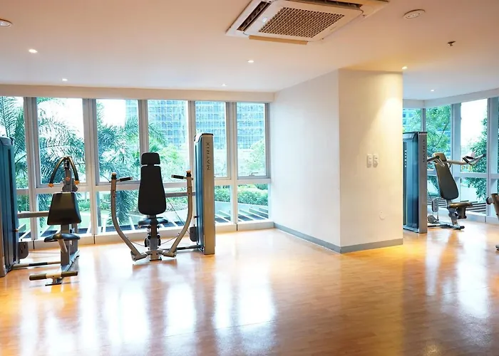 2 Bedroom Luxury With Washing Machine In Bgc Uptown * Manila