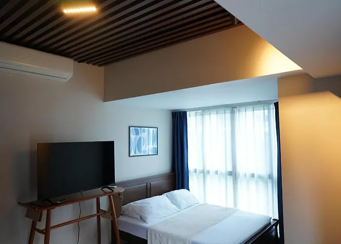 2 Bedroom Luxury With Washing Machine In Bgc Uptown Apartamento