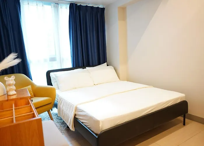 2 Bedroom Luxury With Washing Machine In Bgc Uptown Apartamento Manila